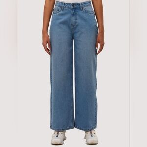 Celebrity Pink High-Rise Wide-Leg Jeans — Light Blue Wash